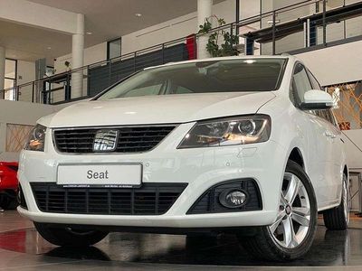 Gebraucht Seat Alhambra XCELLENCE 150 PS (110 kW) 2021 Weiß Van / Kleinbus