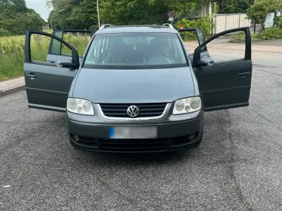 Gebraucht VW Touran 140 PS (102 kW) 2004 Grau Van / Kleinbus
