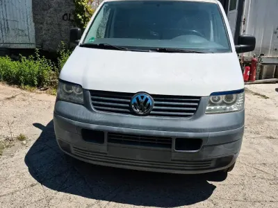 Gebraucht VW Caravelle 130 PS (95 kW) 2006 Weiß Van