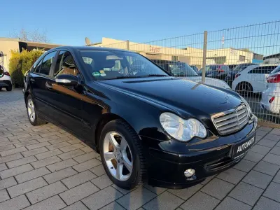 Gebraucht Mercedes C200 Classic 122 PS (89 kW) 2006 Schwarz Limousine