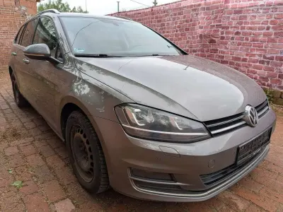 Second-hand VW Golf VII Highline 150 CP (110 kW) 2013 Verde Break