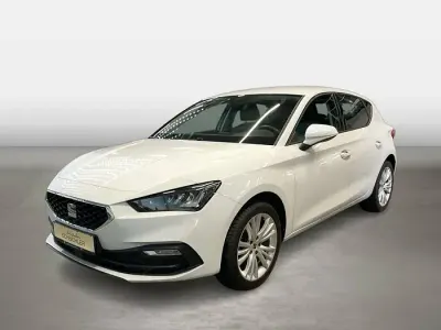 Używany Seat Leon Style 110 KM (80 kW) 2024 Biały Sedan/Limuzyna