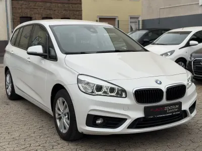 Używany BMW 218 Advantage 150 KM (110 kW) 2016 Biały Kombi