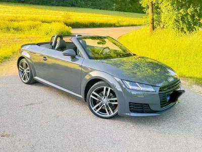 Gebraucht Audi Cabriolet Sport 230 PS (169 kW) 2015 Grau Cabrio
