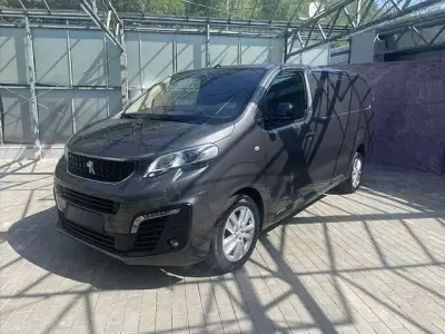 Gebraucht Peugeot Expert 179 PS (131 kW) 2022 Grau metallic Van