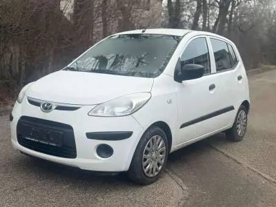 Gebraucht Hyundai i10 Edition+ 67 PS (49 kW) 2009 Crystal white Kleinwagen