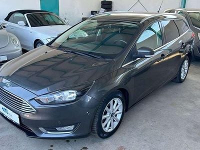 Usata Ford Focus Titanium 125 CV (91 kW) 2016 Grigio Station wagon