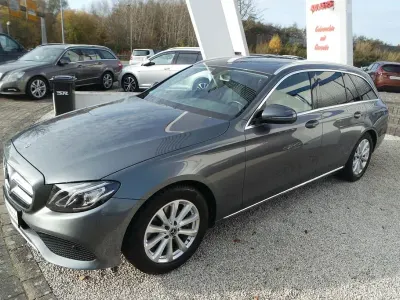 Usata Mercedes E250 Avantgarde 211 CV (155 kW) 2017 Grigio Station wagon