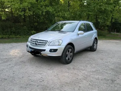 Gebraucht Mercedes ML280 190 PS (139 kW) 2007 Silber SUV
