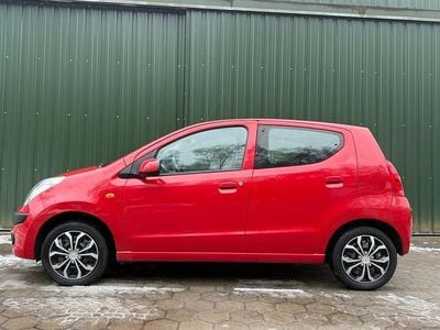 Gebraucht Nissan Pixo Acenta 68 PS (50 kW) 2010 Rot Kleinwagen