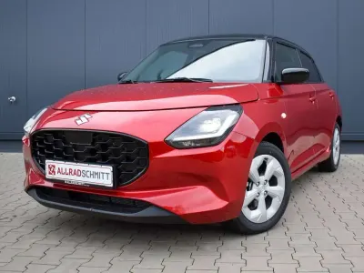 Neu Suzuki Swift Comfort 83 PS (61 kW) 2026 Burning red/super black Kleinwagen