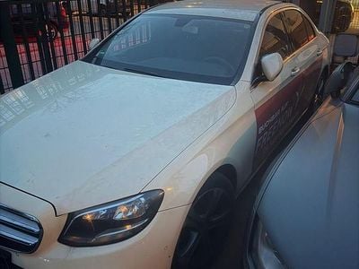 Gebraucht Mercedes E200 150 PS (110 kW) 2017 Beige Limousine