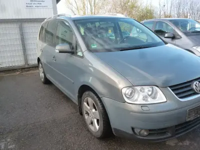 Gebraucht VW Touran Highline 105 PS (77 kW) 2004 Grau Van / Kleinbus