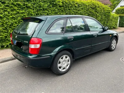 Gebraucht Mazda 323F 73 PS (53 kW) 1998 Grün Kombi