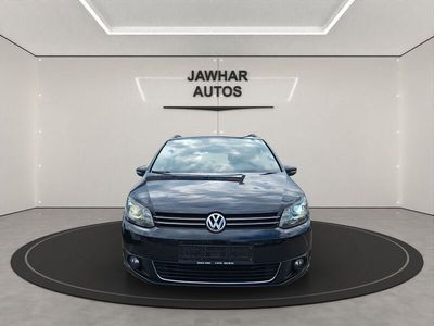 Schwarz Gebraucht 2013 VW Touran Match Van / Kleinbus | 8.490 € (Fairer Preis)