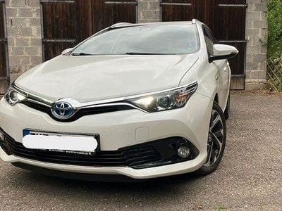 Toyota Auris Touring Sports