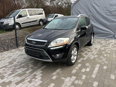 Schwarz Gebraucht 2012 Ford Kuga Titanium SUV | 6.750 € (Fairer Preis)