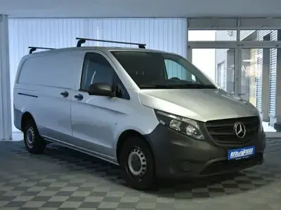 Gebraucht Mercedes Vito 114 PS (83 kW) 2016 Silber Van