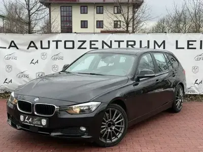 Gebraucht BMW 320 Sport Line 184 PS (135 kW) 2013 Schwarz Kombi