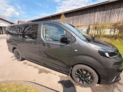 Gebraucht Fiat Ulysse 132 kW (180 PS) 2025 Grau Van / Kleinbus