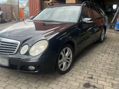 Brugt Mercedes E220 Classic 170 HK (125 kW) 2009 Sort Stationcar