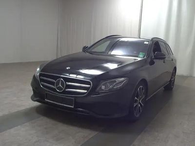 Mercedes E220