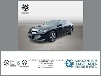 Gebraucht VW Passat Business 150 PS (110 kW) 2025 Schwarz Kombi