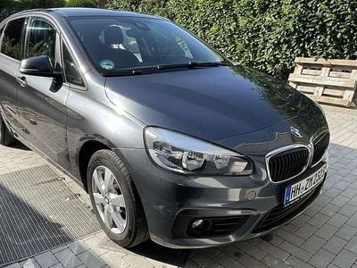 Usata BMW 218 Advantage 150 CV (110 kW) 2016 Grigio Monovolume