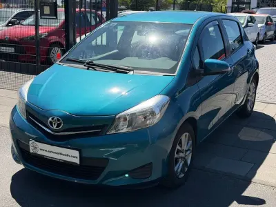 Gebraucht Toyota Yaris Edition 69 PS (50 kW) 2014 Kleinwagen