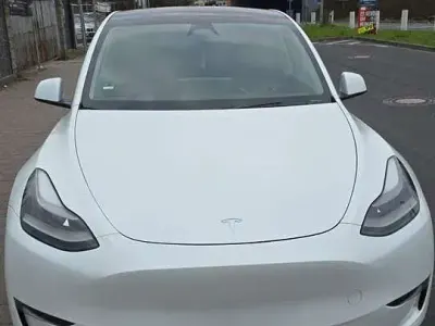 Gebraucht Tesla Model Y RWD 255 kW (347 PS) 2024 SUV