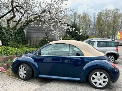Gebraucht VW Beetle Cabriolet 116 PS (85 kW) 2004 Blau Cabrio