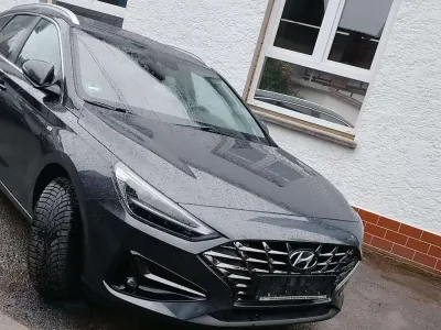 Gebraucht Hyundai i30 Prime 160 PS (117 kW) 2021 Grau Kombi