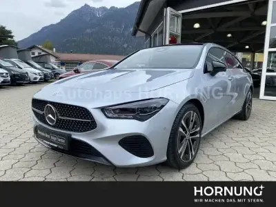 Gebraucht Mercedes CLA180 Shooting Brake Night 136 PS (100 kW) 2025 Metalliclack hightechsilber Kombi