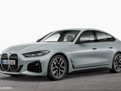 Gebraucht BMW i4 M Sport 210 kW (286 PS) 2024 M brooklyn grau Limousine