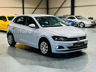 Gebraucht VW Polo Comfortline 80 PS (58 kW) 2019 Silber Kleinwagen