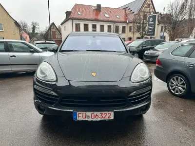 Gebraucht Porsche Cayenne 239 PS (175 kW) 2010 Schwarz SUV