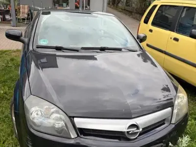 Używany Opel Tigra 125 KM (91 kW) 2006 Kabriolet