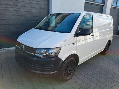 Gebraucht VW Transporter 102 PS (75 kW) 2019 Weiß Van
