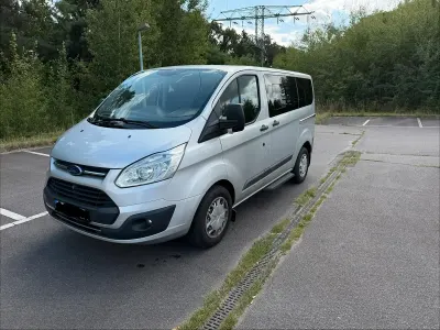 Gebraucht Ford Tourneo Custom Trend 131 PS (96 kW) 2017 Silber Van