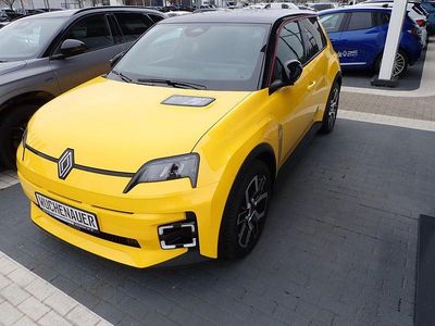 Nouă Renault 5 E-Tech Komfort 110 kW (150 CP) 2026 Galben Berlinǎ