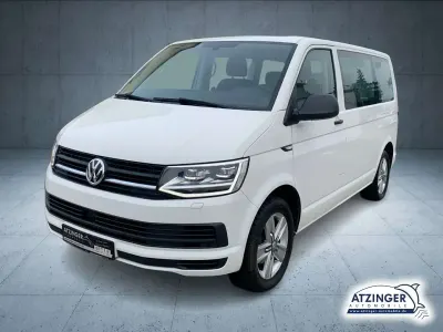Gebraucht VW Multivan Trendline 150 PS (110 kW) 2019 Candyweiß Van / Kleinbus