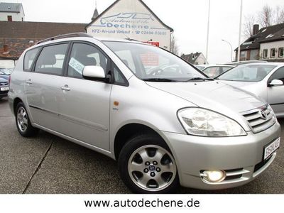 gebraucht Toyota Avensis Verso 2.0 Linea Sol, AHK LPG (100L-Tank)