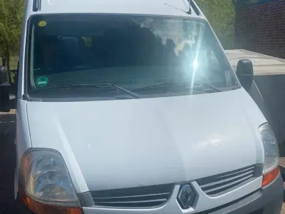 Usata Renault Master 120 CV (88 kW) 2009 Bianco Monovolume