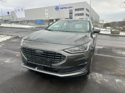Gebraucht Ford Focus Titanium 125 PS (91 kW) 2023 Grau Limousine