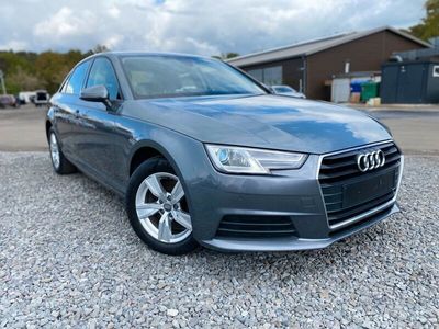 gebraucht Audi A4 2.0 35 TDI Business Automatik 150 Ps