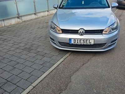Gebraucht VW Golf VII 110 PS (80 kW) 2017 Silber Limousine