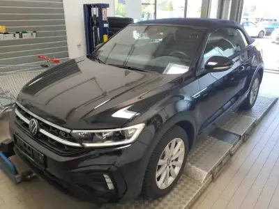 Gebraucht VW T-Roc Cabriolet Style 150 PS (110 kW) 2022 Schwarz Cabrio