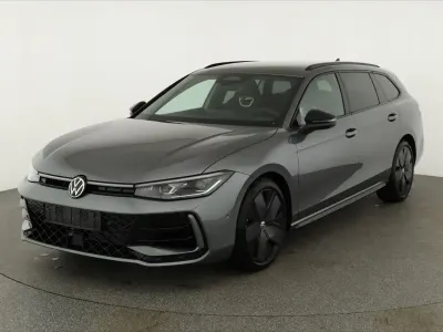 Neu VW Passat R-line 265 PS (194 kW) 2026 Diabasgrau metallic Kombi