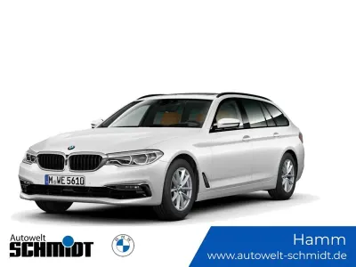 Gebraucht BMW 540 Sport Line 340 PS (250 kW) 2018 Mineralweiß metallic Kombi