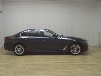 Schwarz Gebraucht 2022 BMW 520 Performance Limousine | 29.480 € (Superpreis)